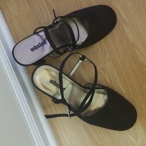 Unlisted black capped toe shoes (9) - Picture 3 of 7